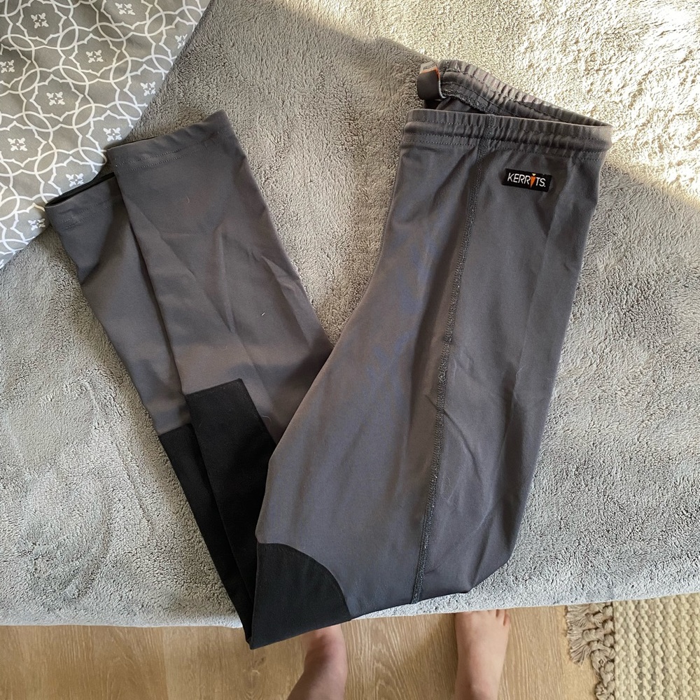 large Kerrits knee patch breech